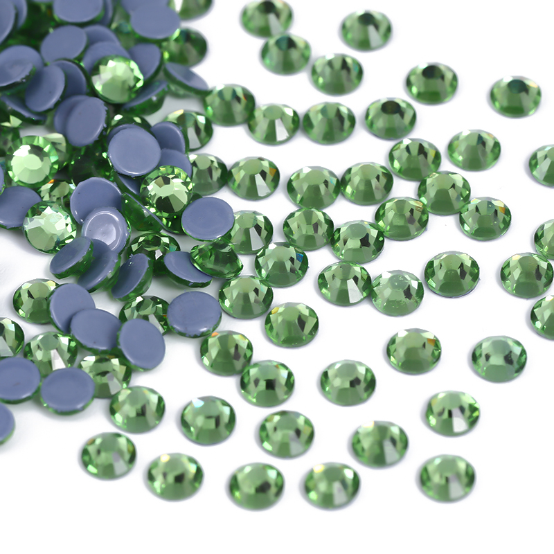 Glass Emerald Peridot Green Cr - đánh giá và giá Nail Art Emerald Green