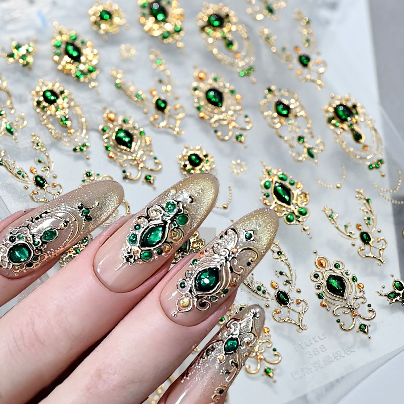 5D Embossed Emerald Gemstones  - đánh giá và giá Nail Art Emerald Green