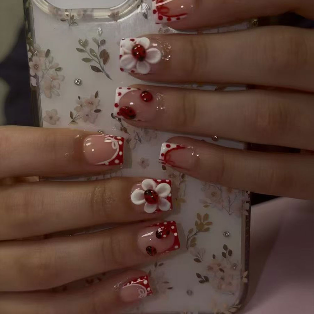 24 pieces per set. Rectangular - đánh giá và giá Nail Art Flower