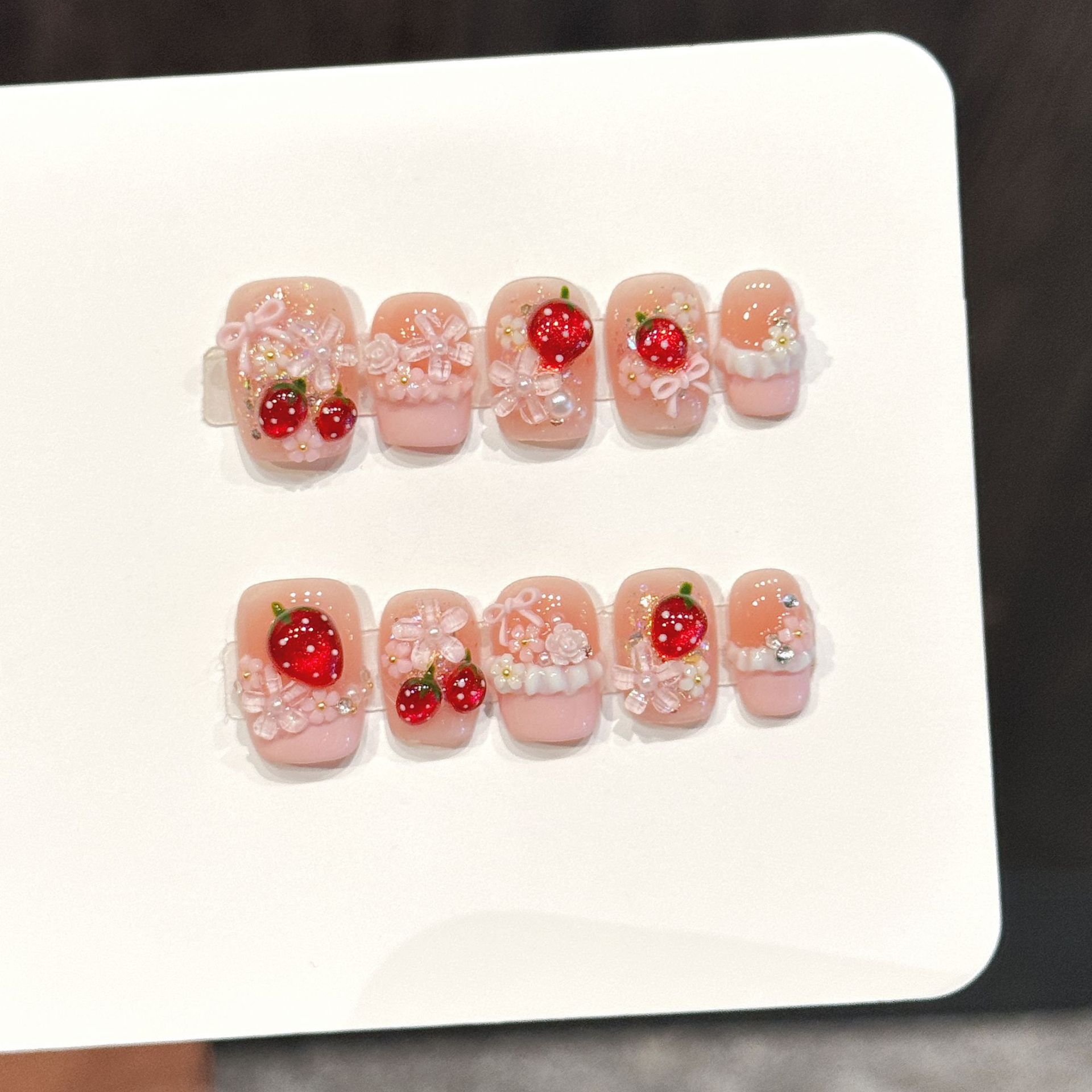 10pcs Cute Red Strawberry Pres - đánh giá và giá Nail Art Flower