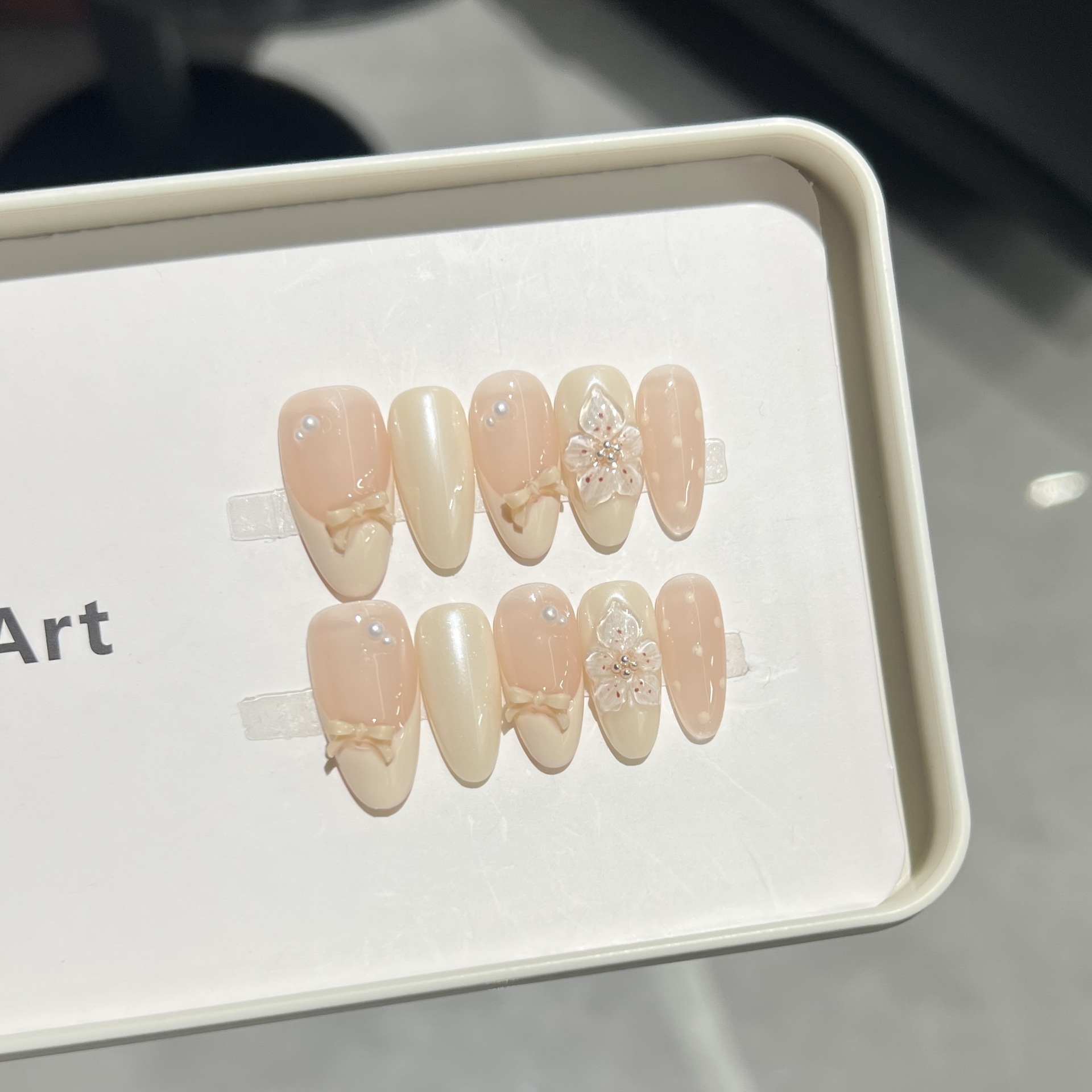 10Pcs Milky Nude Gentle Handma - đánh giá và giá Nail Art Flower
